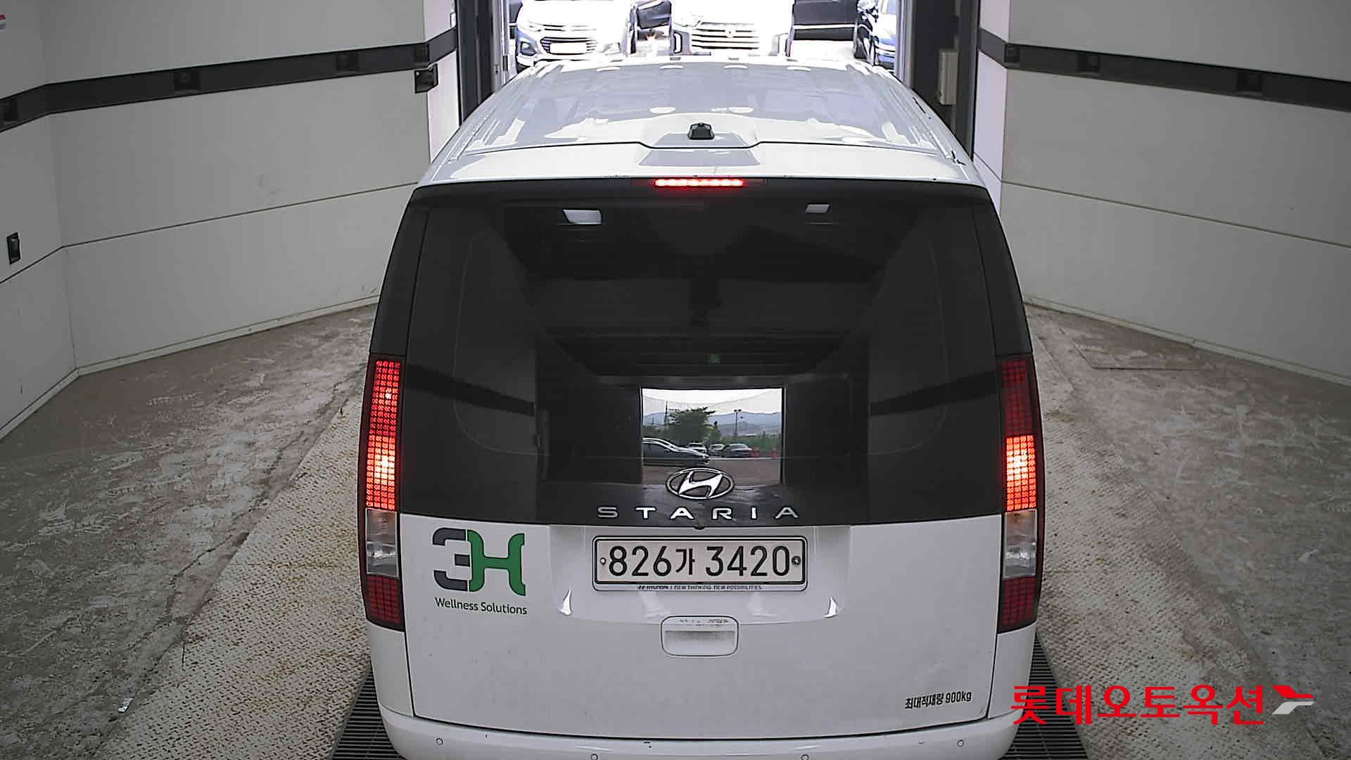 2022 - hyundai staria
