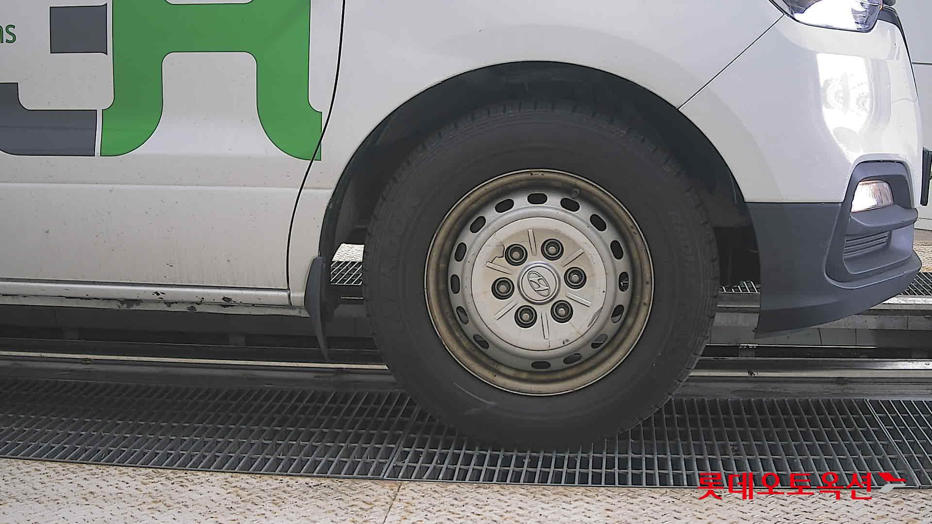 2019 - hyundai grand starex
