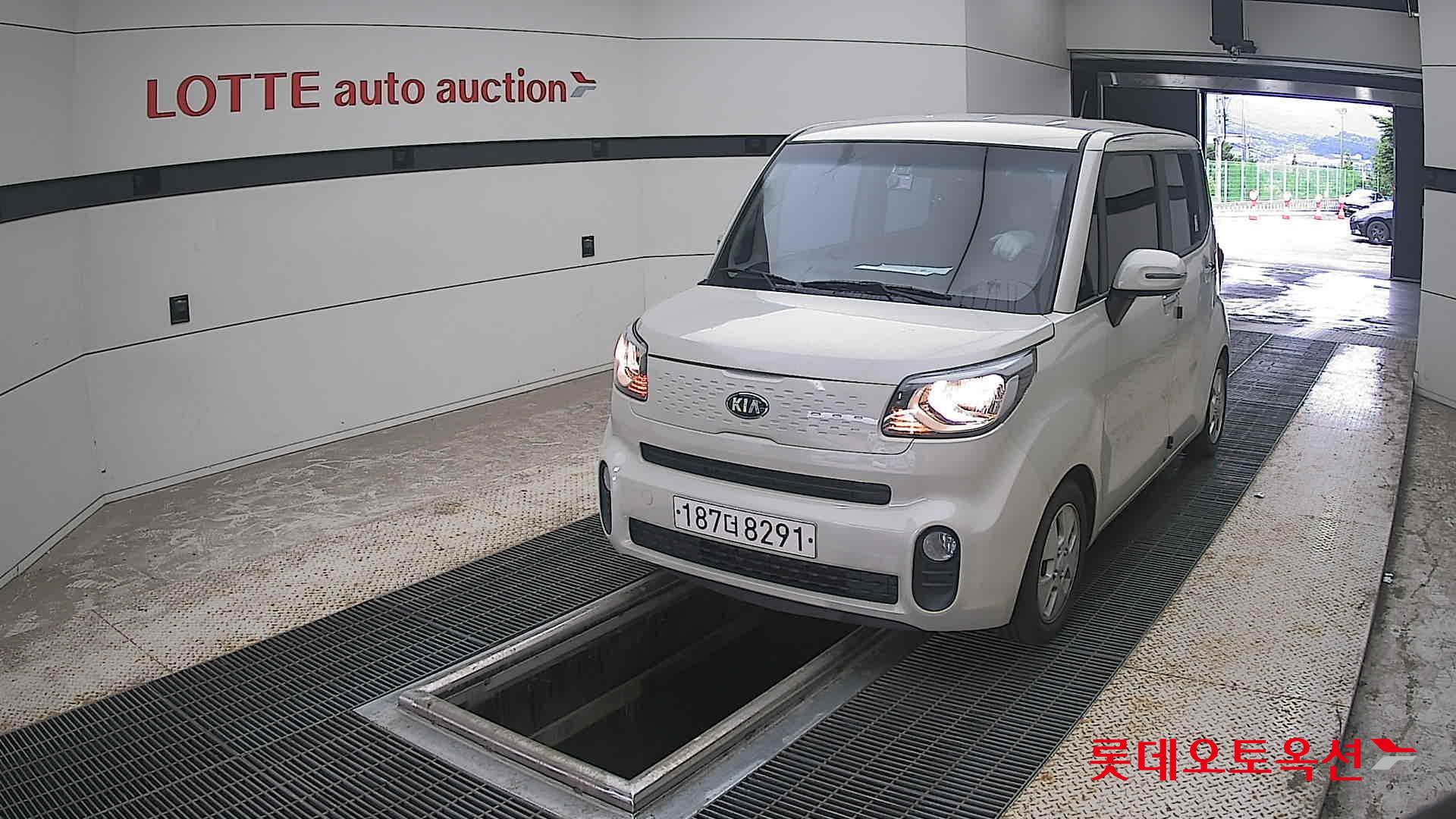 2020 - kia ray