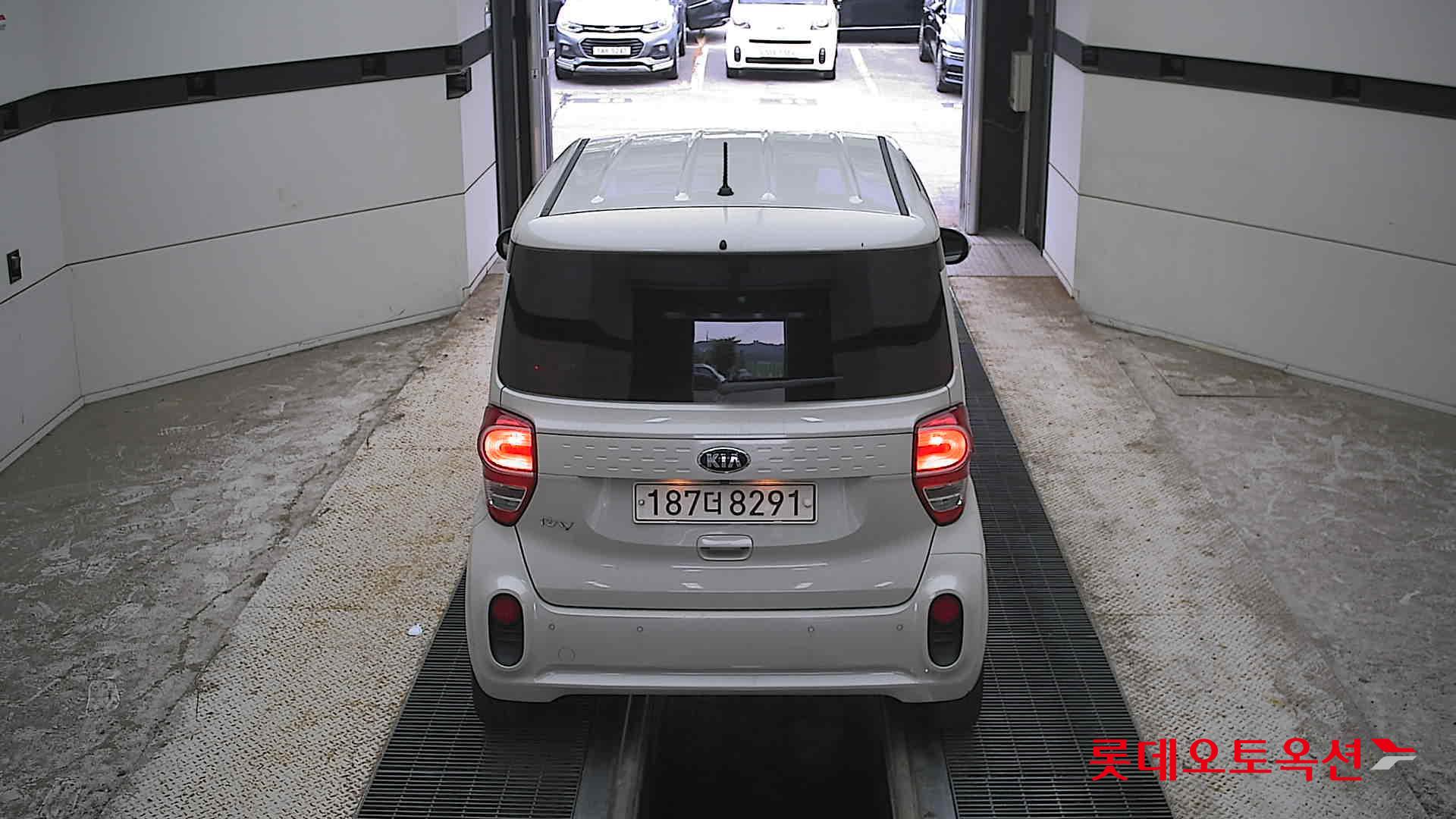 2020 - kia ray