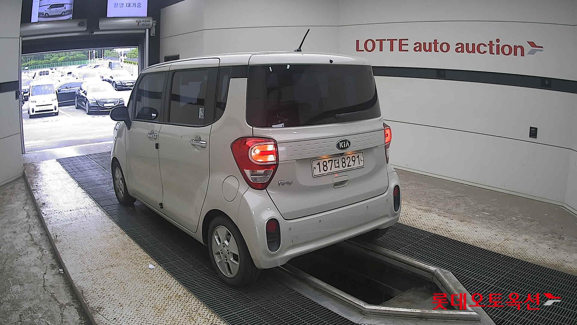2020 - kia ray