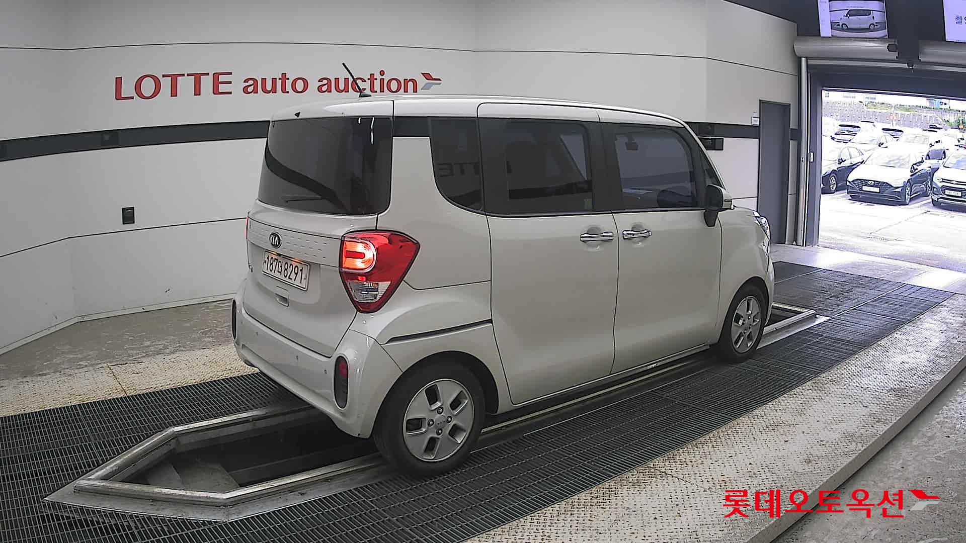 2020 - kia ray