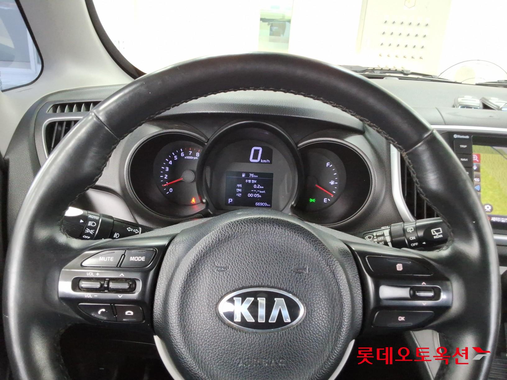 2020 - kia ray