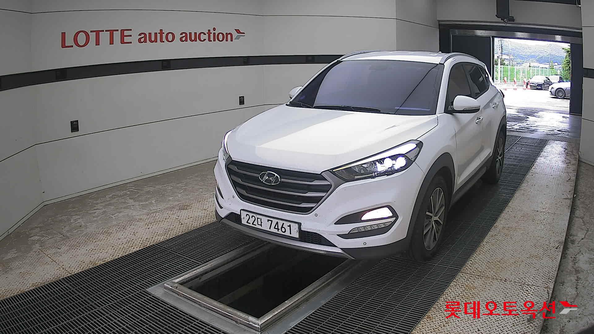 2016 - hyundai tucson