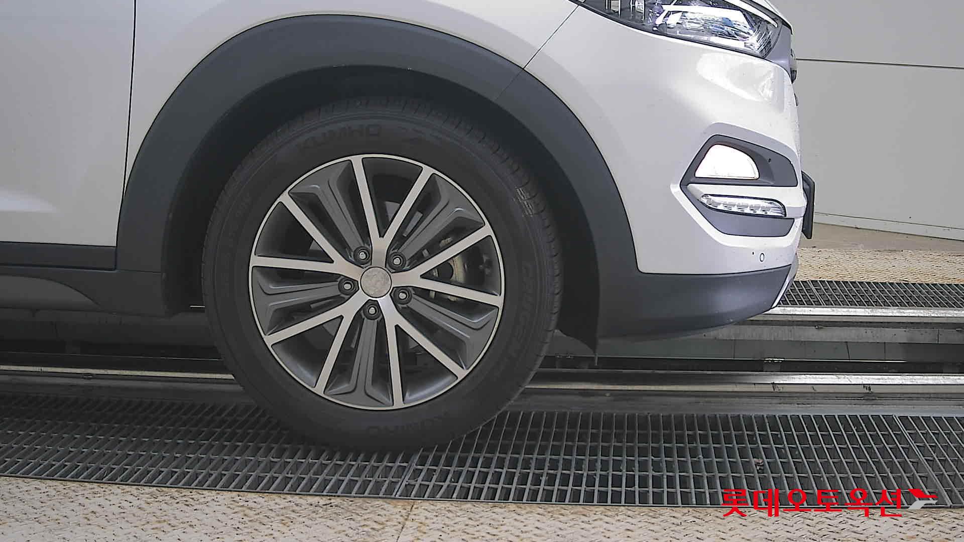 2016 - hyundai tucson
