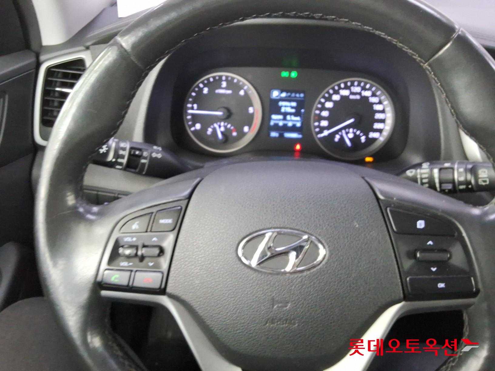 2016 - hyundai tucson