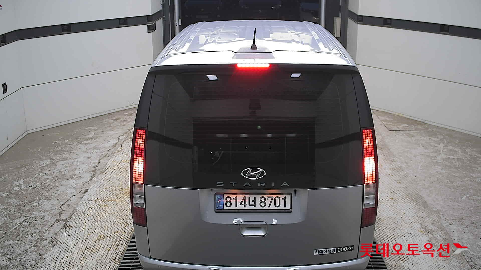 2023 - hyundai staria