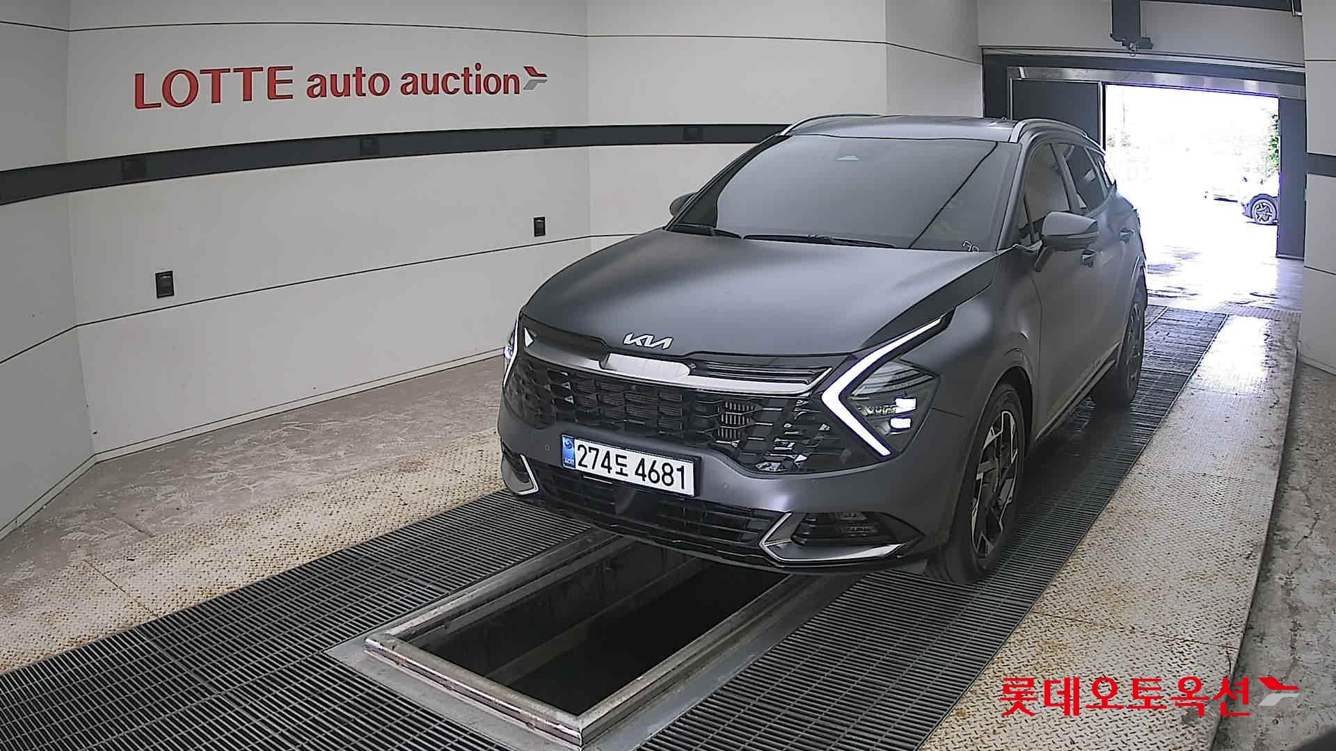 2022 - kia sportage