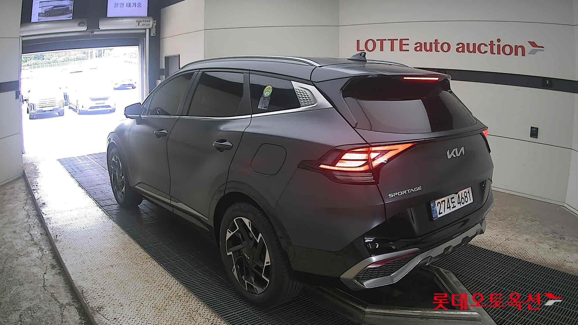 2022 - kia sportage