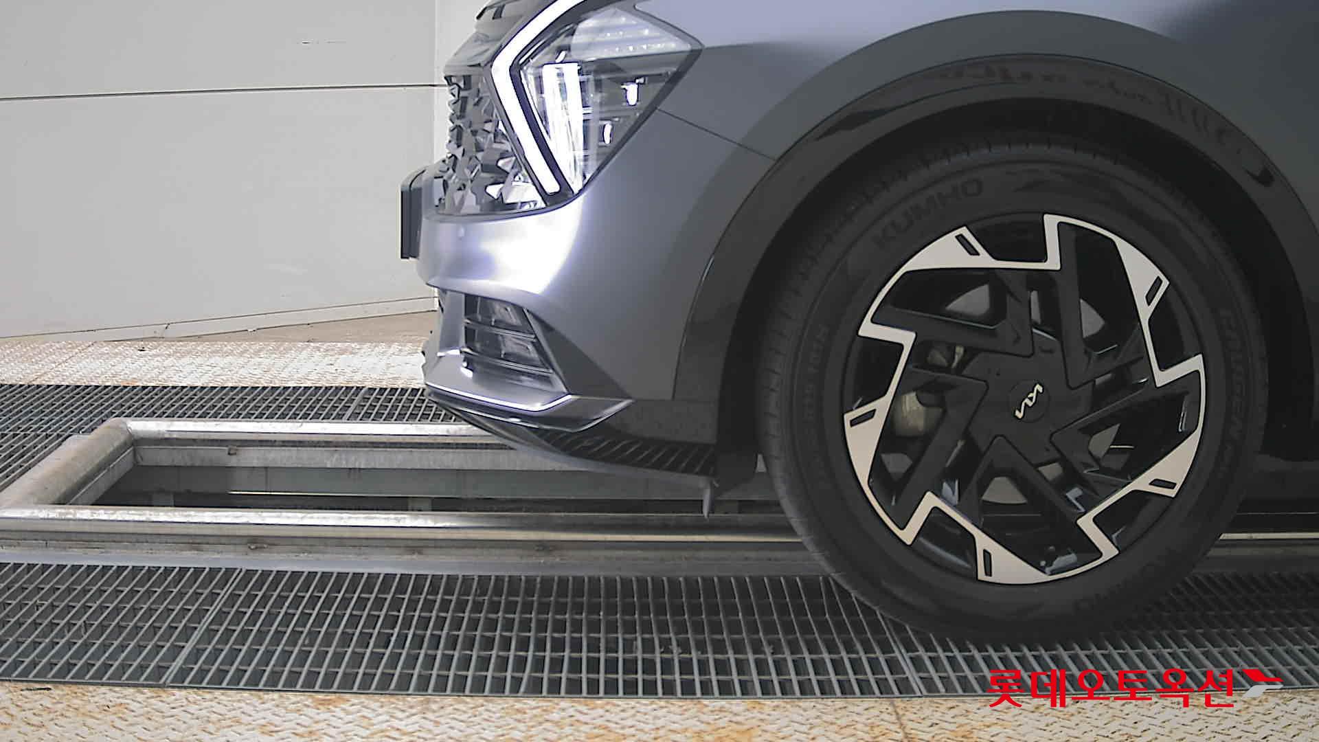 2022 - kia sportage