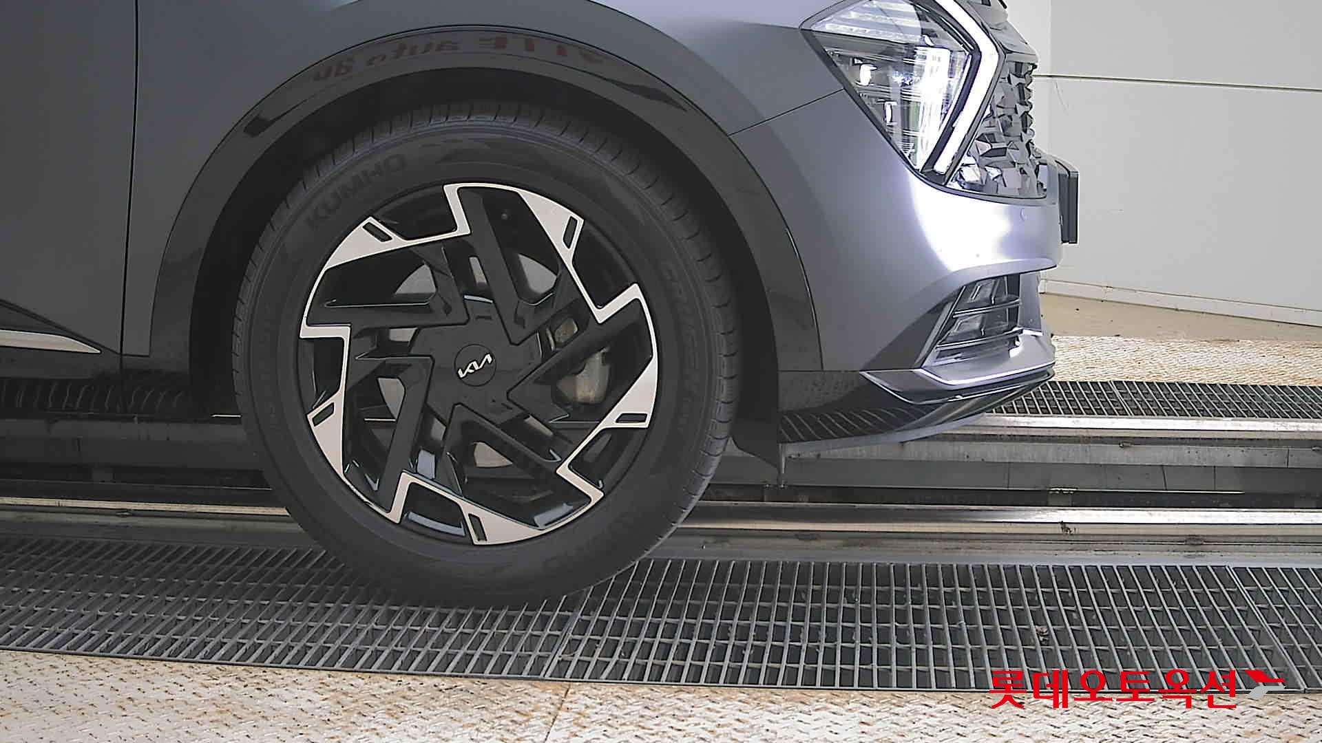 2022 - kia sportage