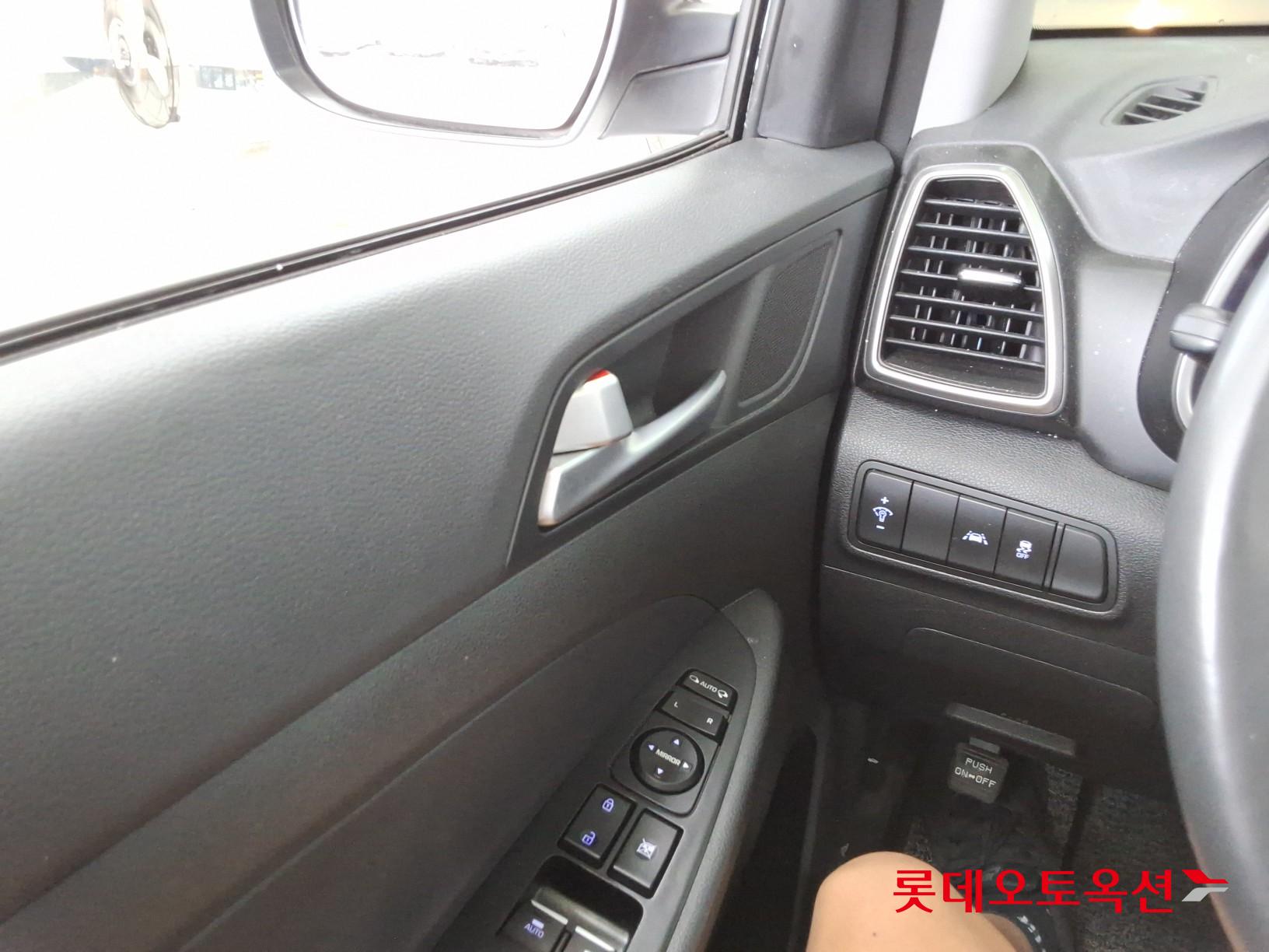 2019 - hyundai tucson