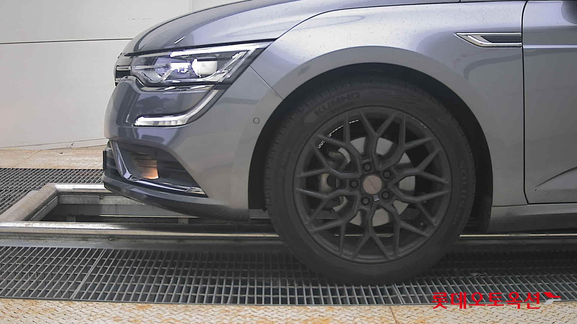 2016 - renault samsung sm6