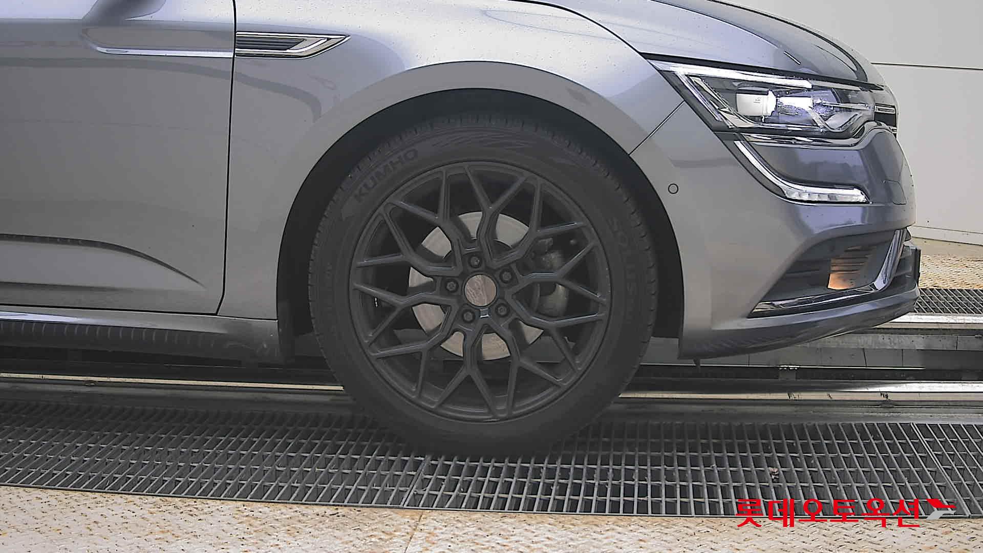 2016 - renault samsung sm6