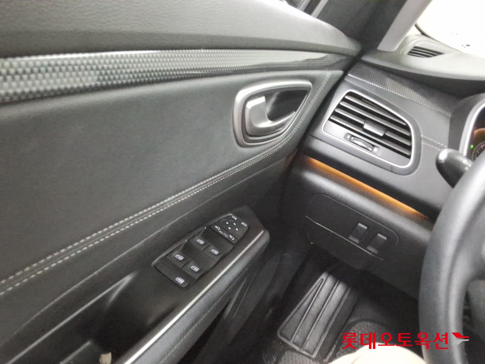 2016 - renault samsung sm6