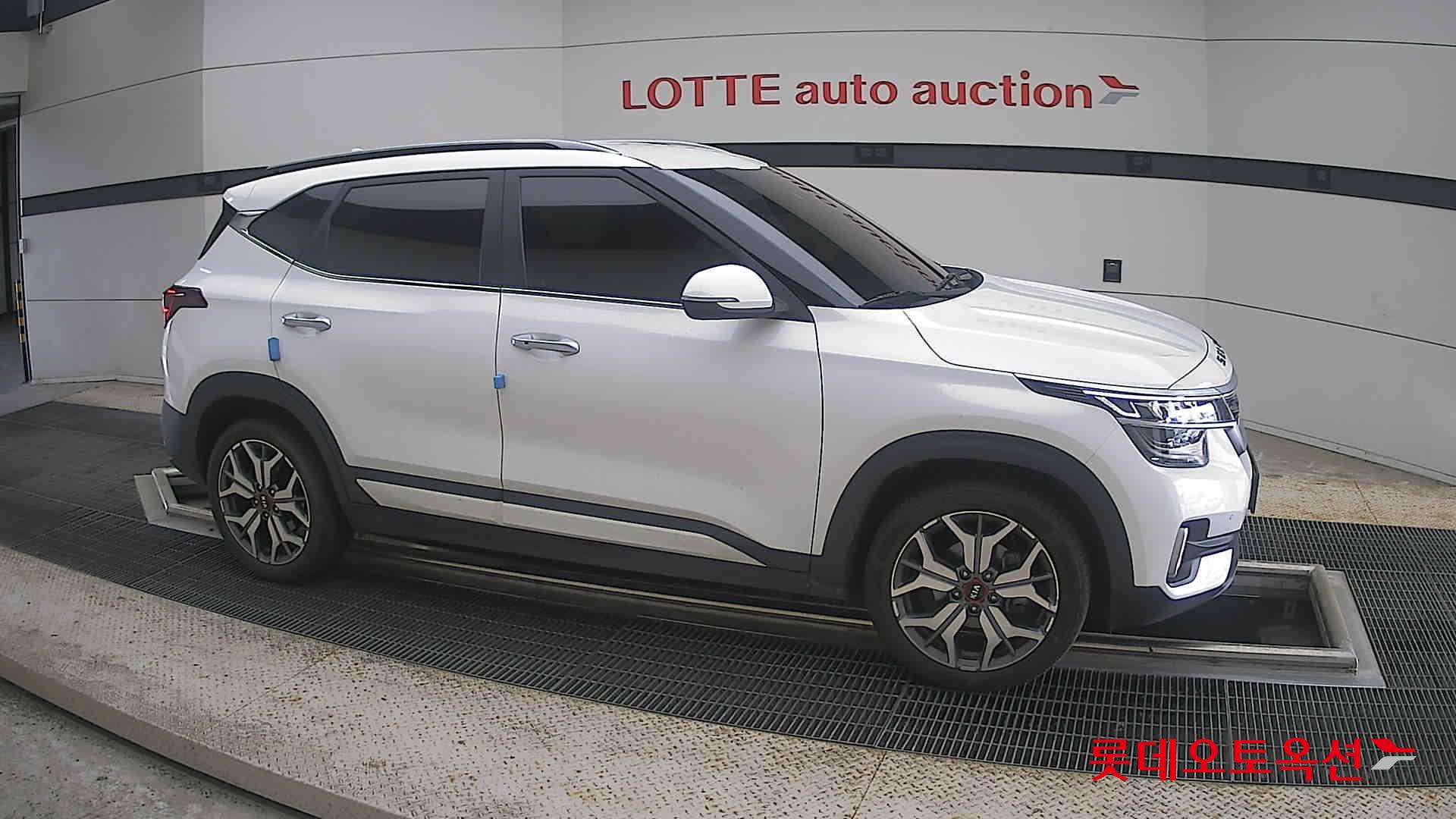 Kia Seltos id 4504287 из Кореи 17