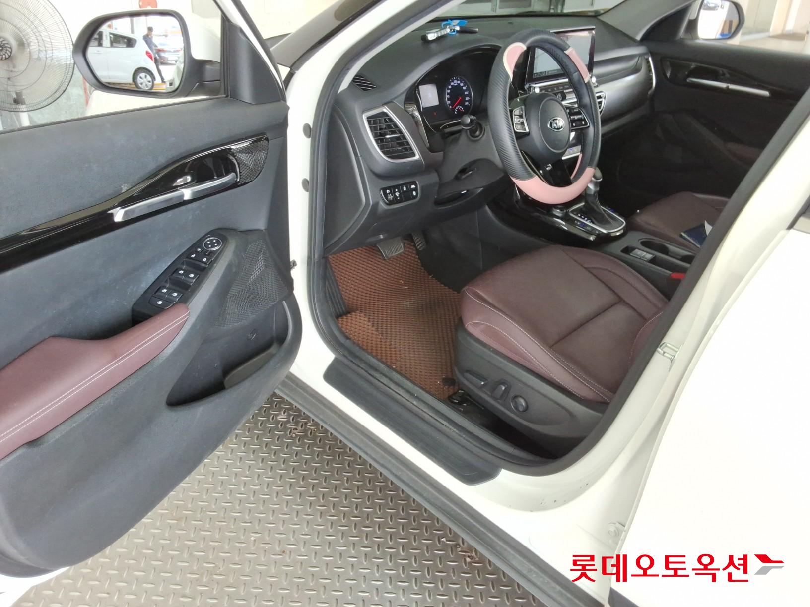 Kia Seltos id 4504287 из Кореи 35