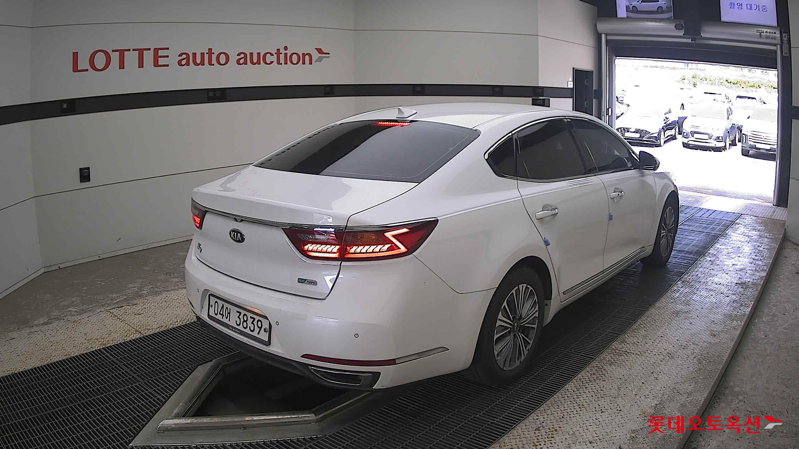 Kia K7 Hybrid 2018 Белый из Кореи, фото 4