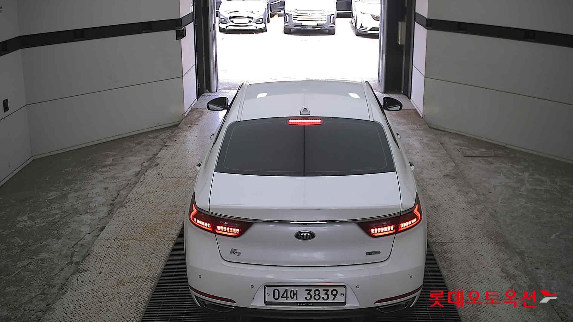 Kia K7 Hybrid 2018 Белый из Кореи, фото 5