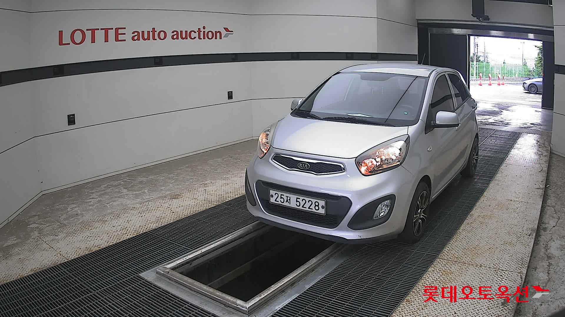 2012 - kia morning