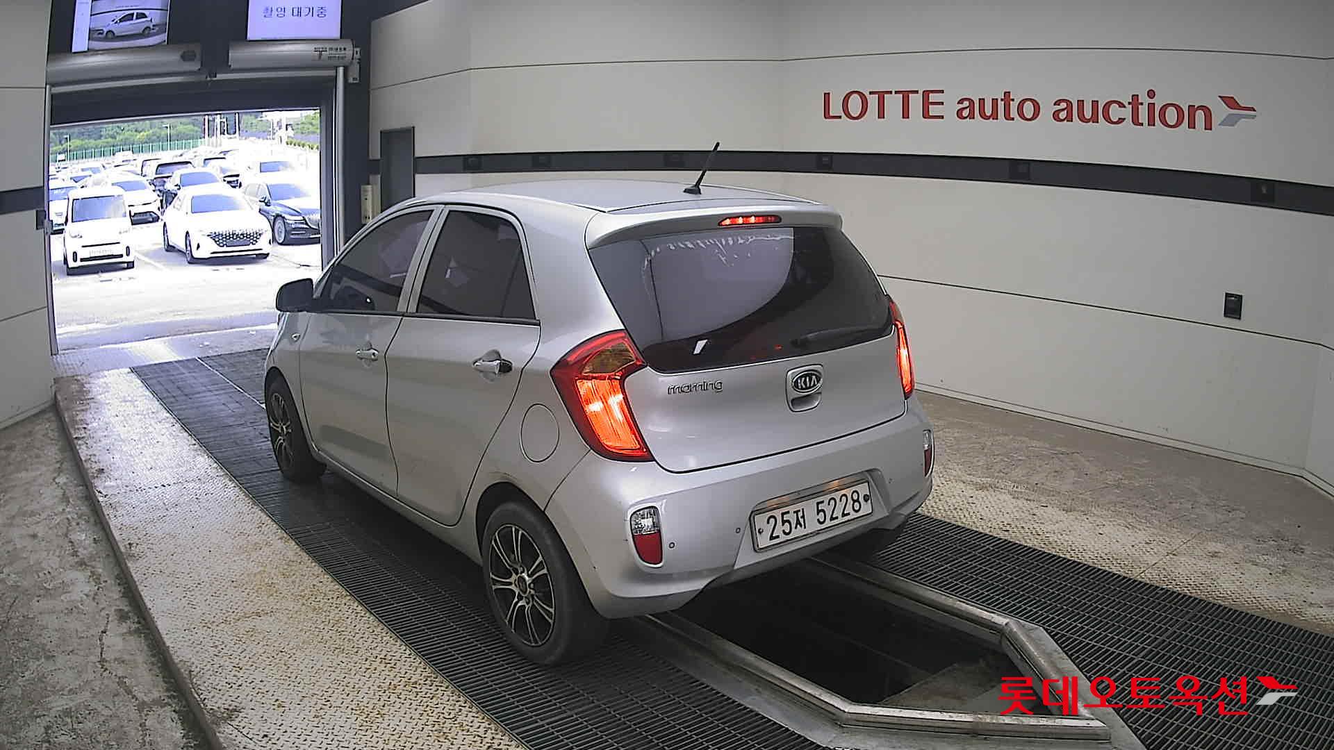 2012 - kia morning