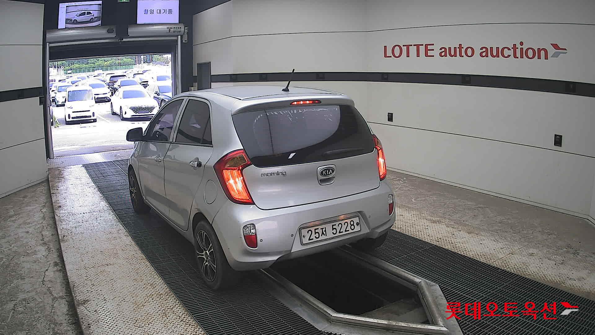2012 - kia morning