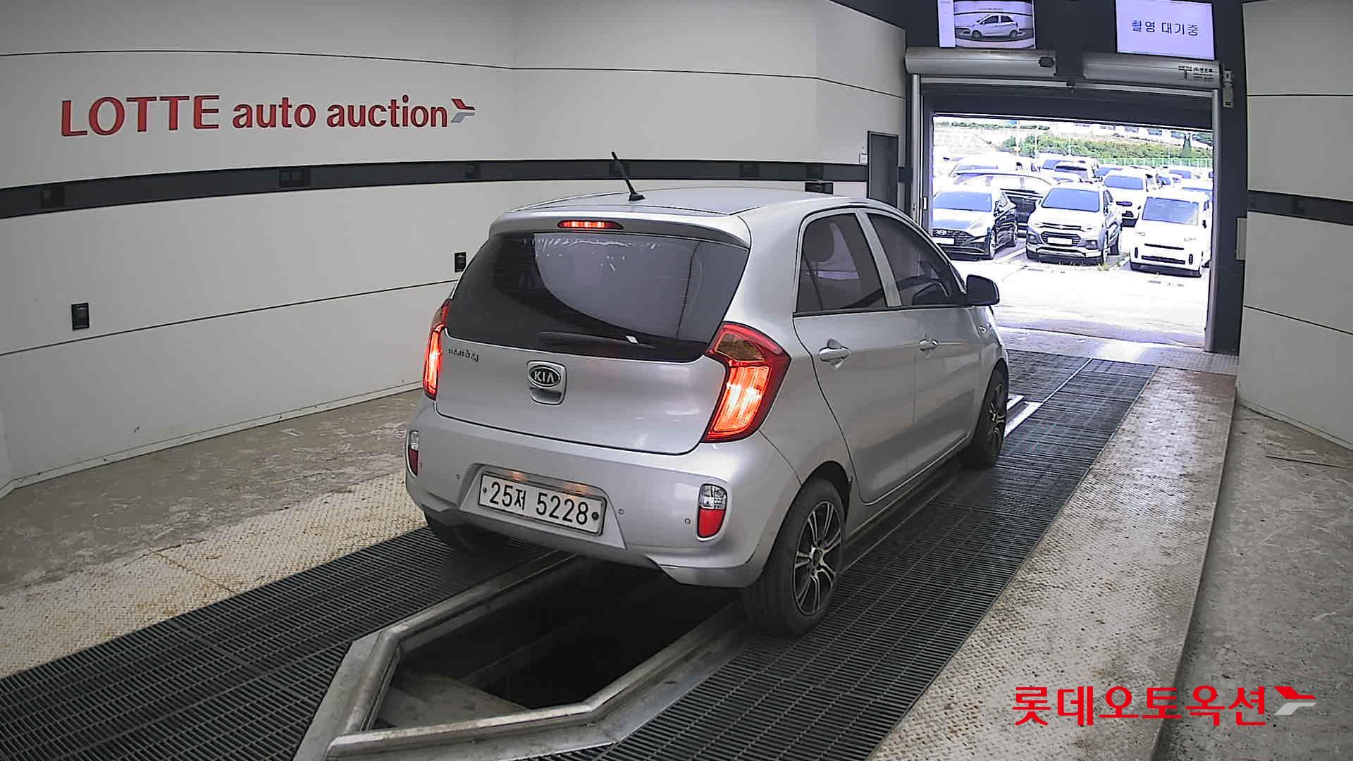 2012 - kia morning