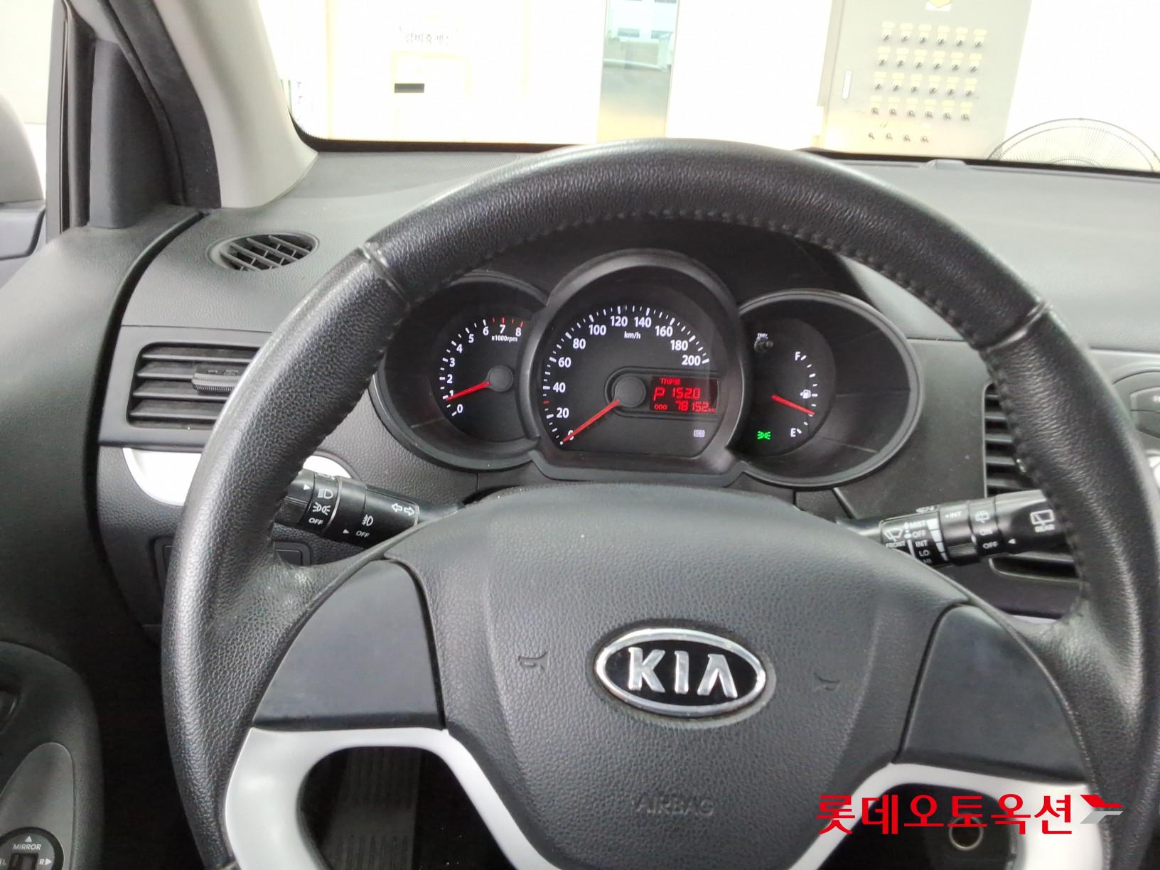 2012 - kia morning