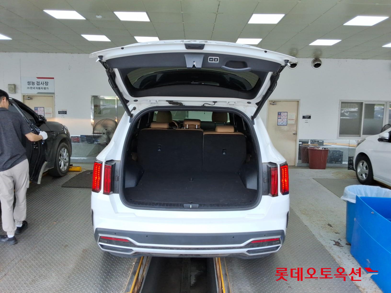 2022 - kia sorento