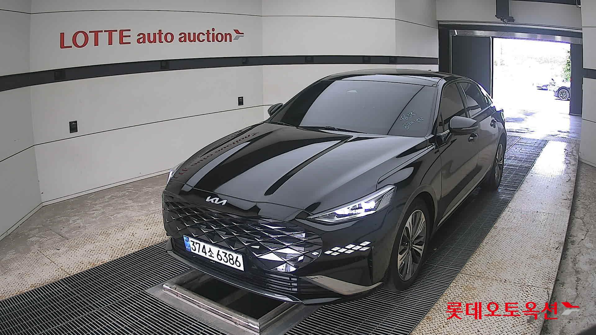 Kia K8 2022 Черный из Кореи