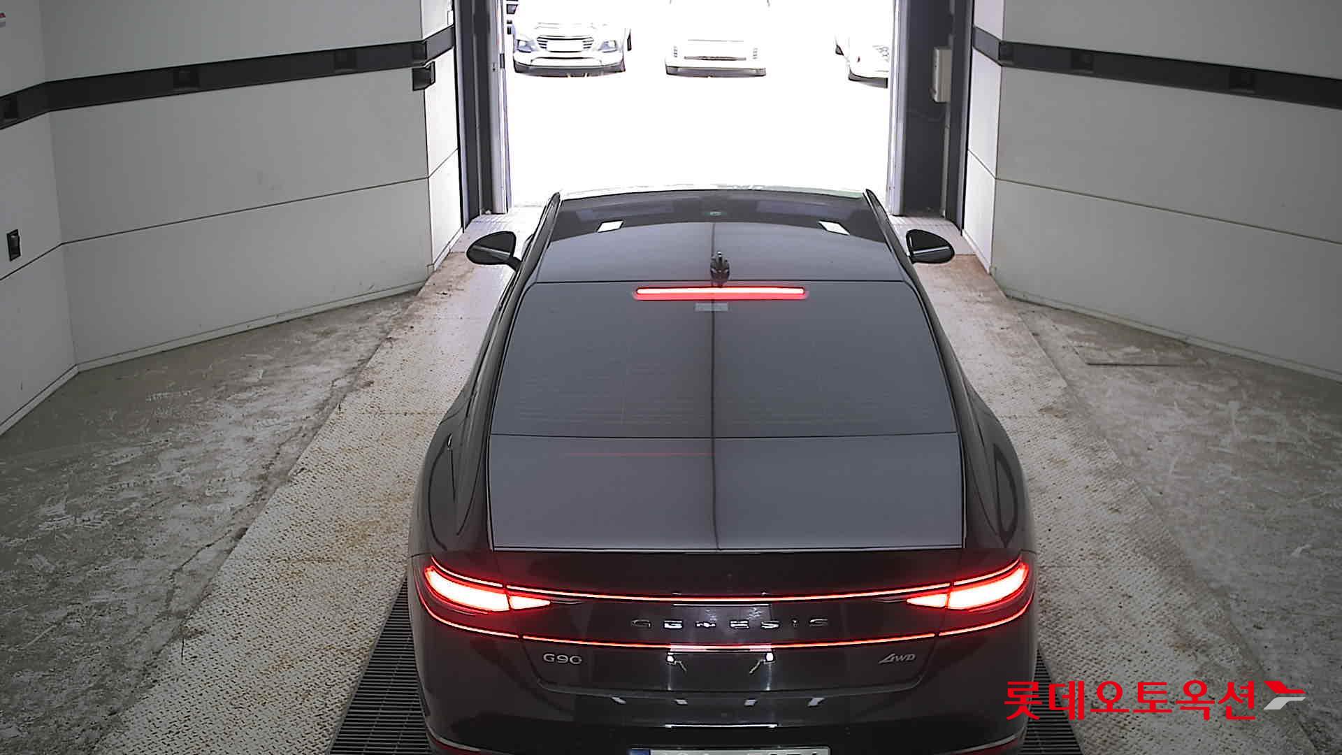 2022 - genesis g90
