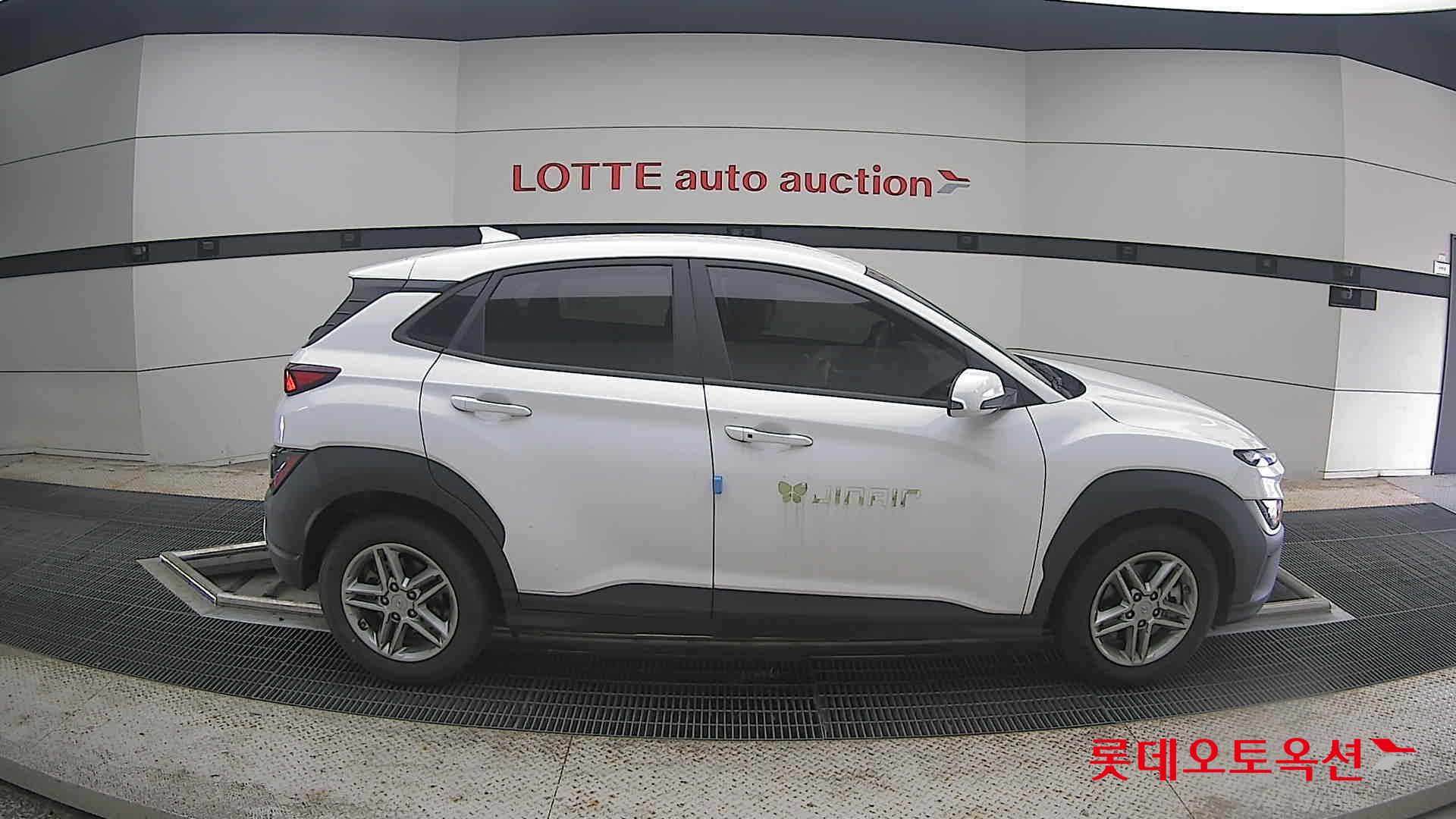 2021 - hyundai kona