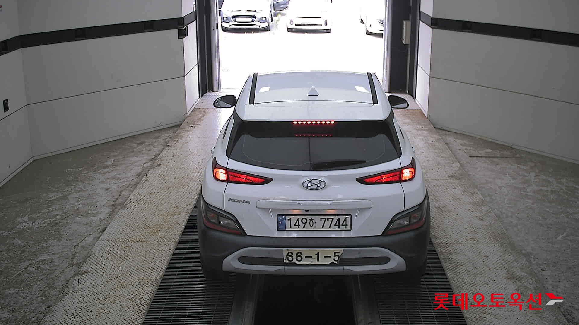 2021 - hyundai kona