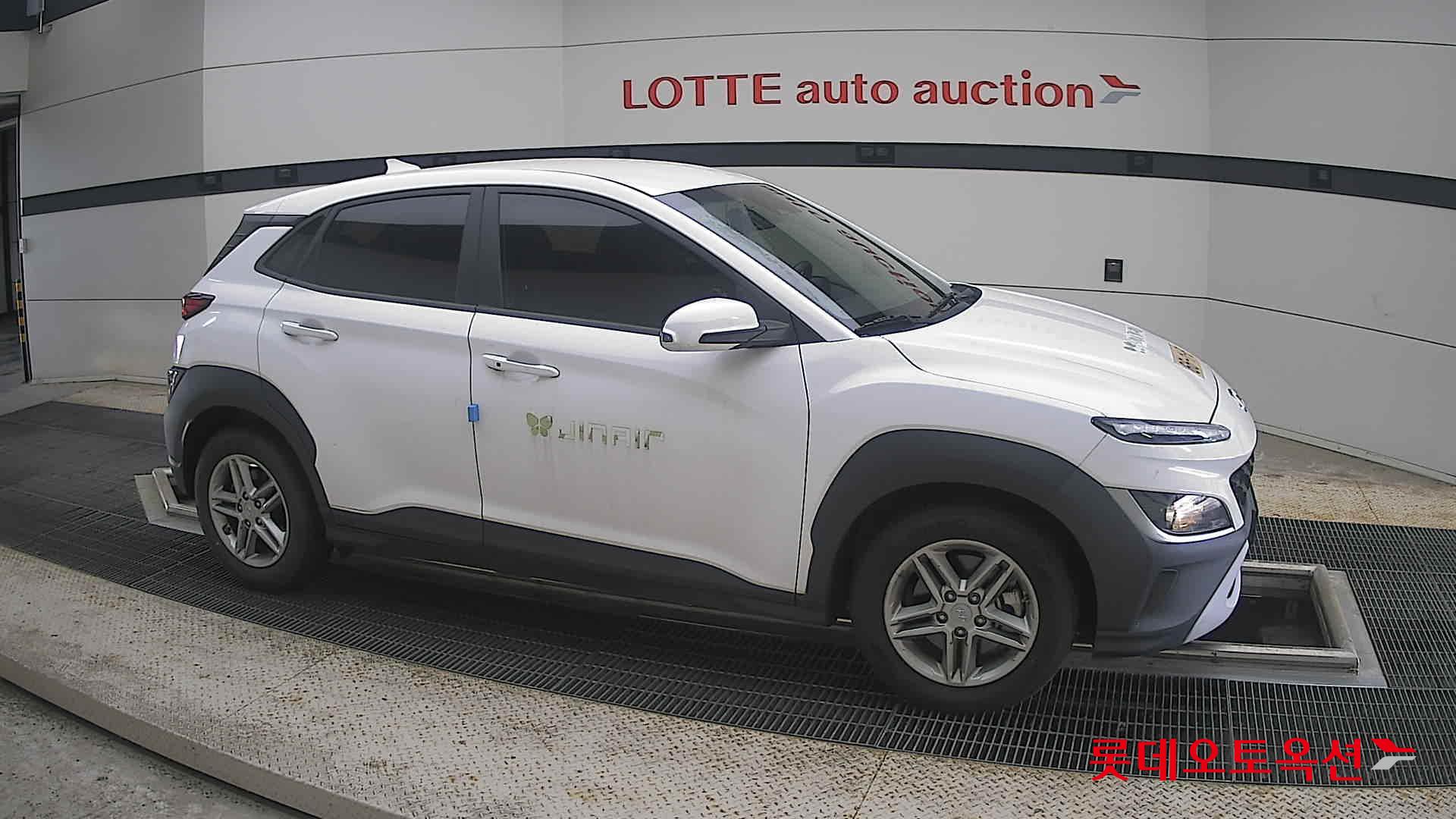2021 - hyundai kona