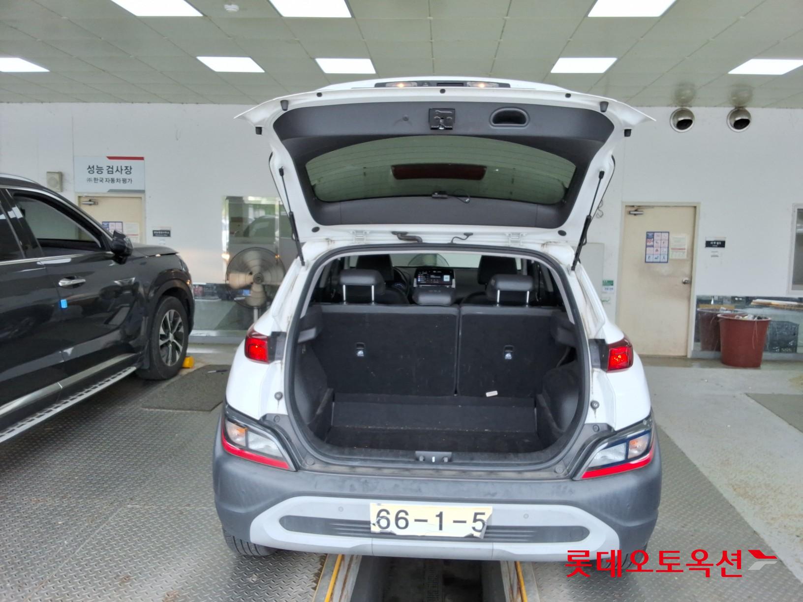 2021 - hyundai kona