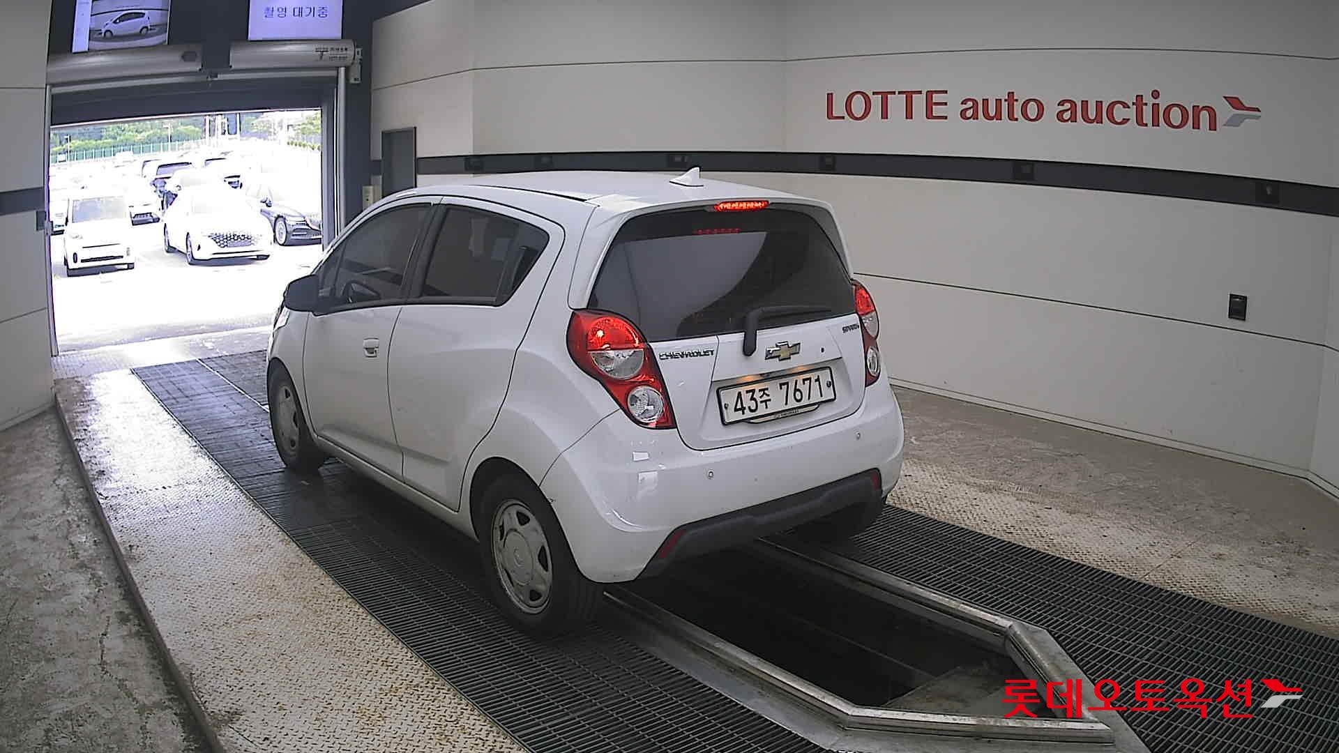 2015 - chevrolet spark