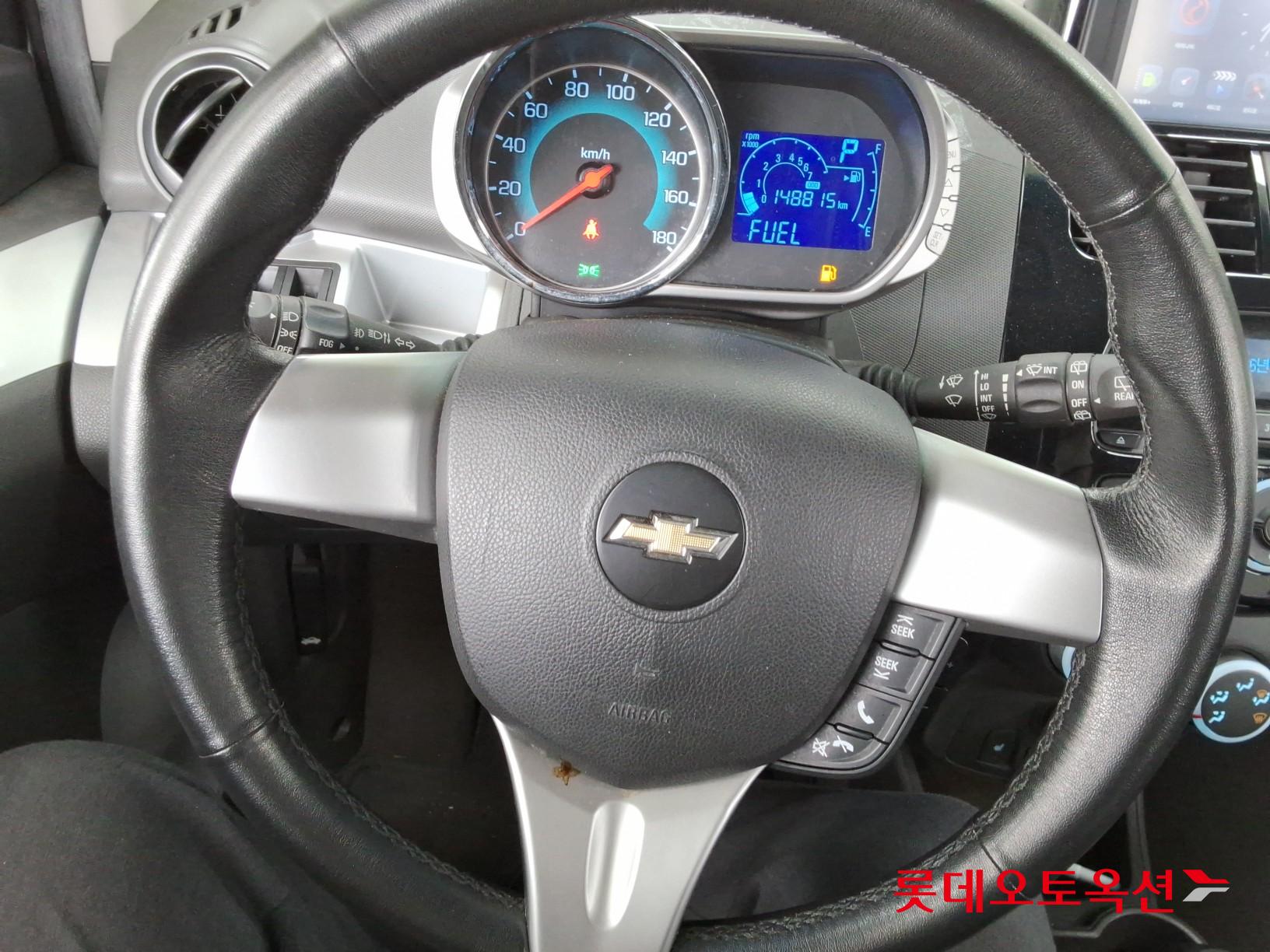 2015 - chevrolet spark
