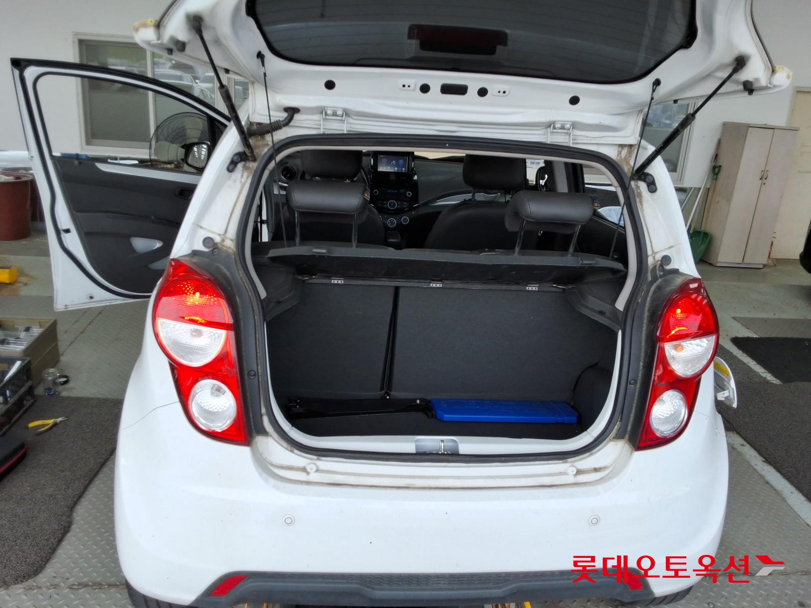 2015 - chevrolet spark