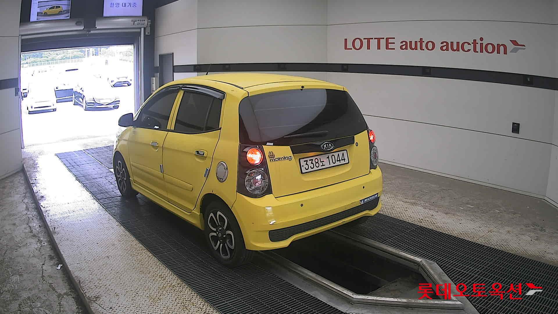 2011 - kia morning