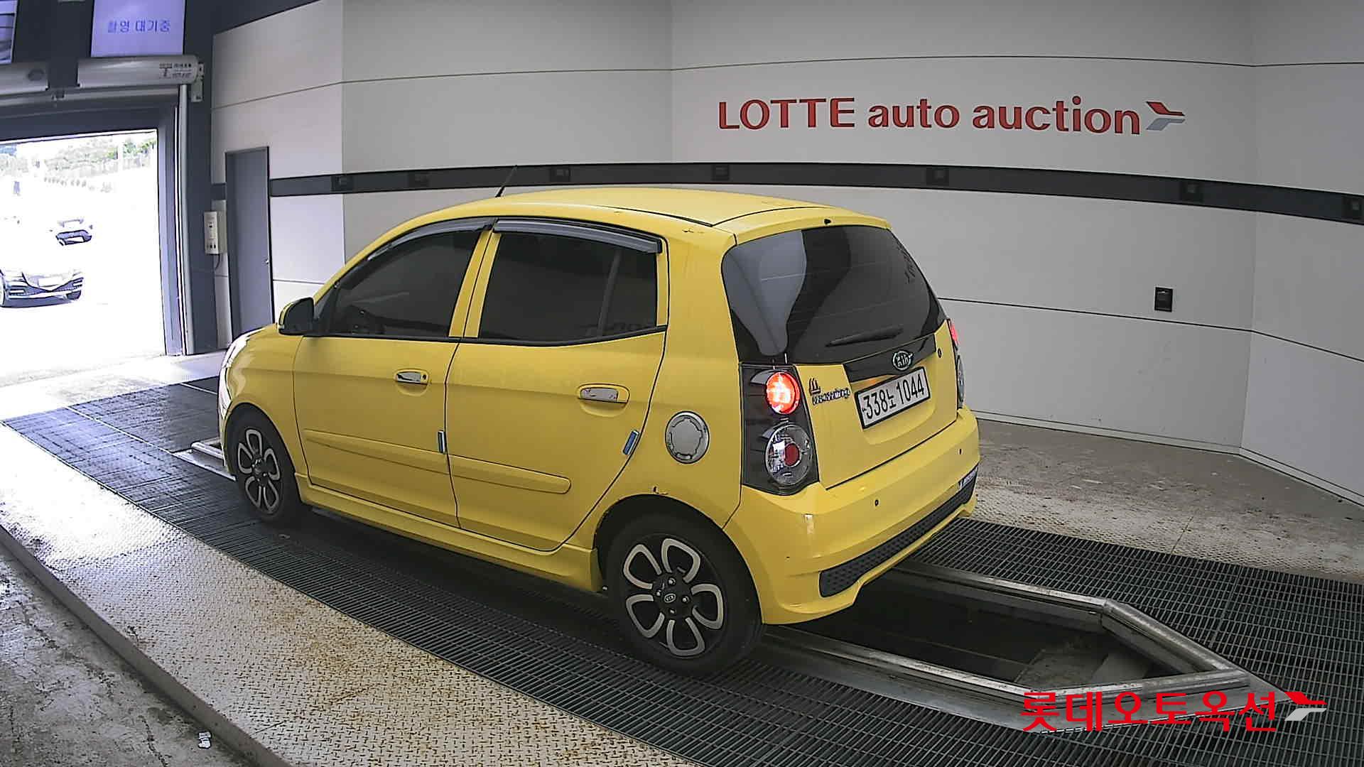 2011 - kia morning