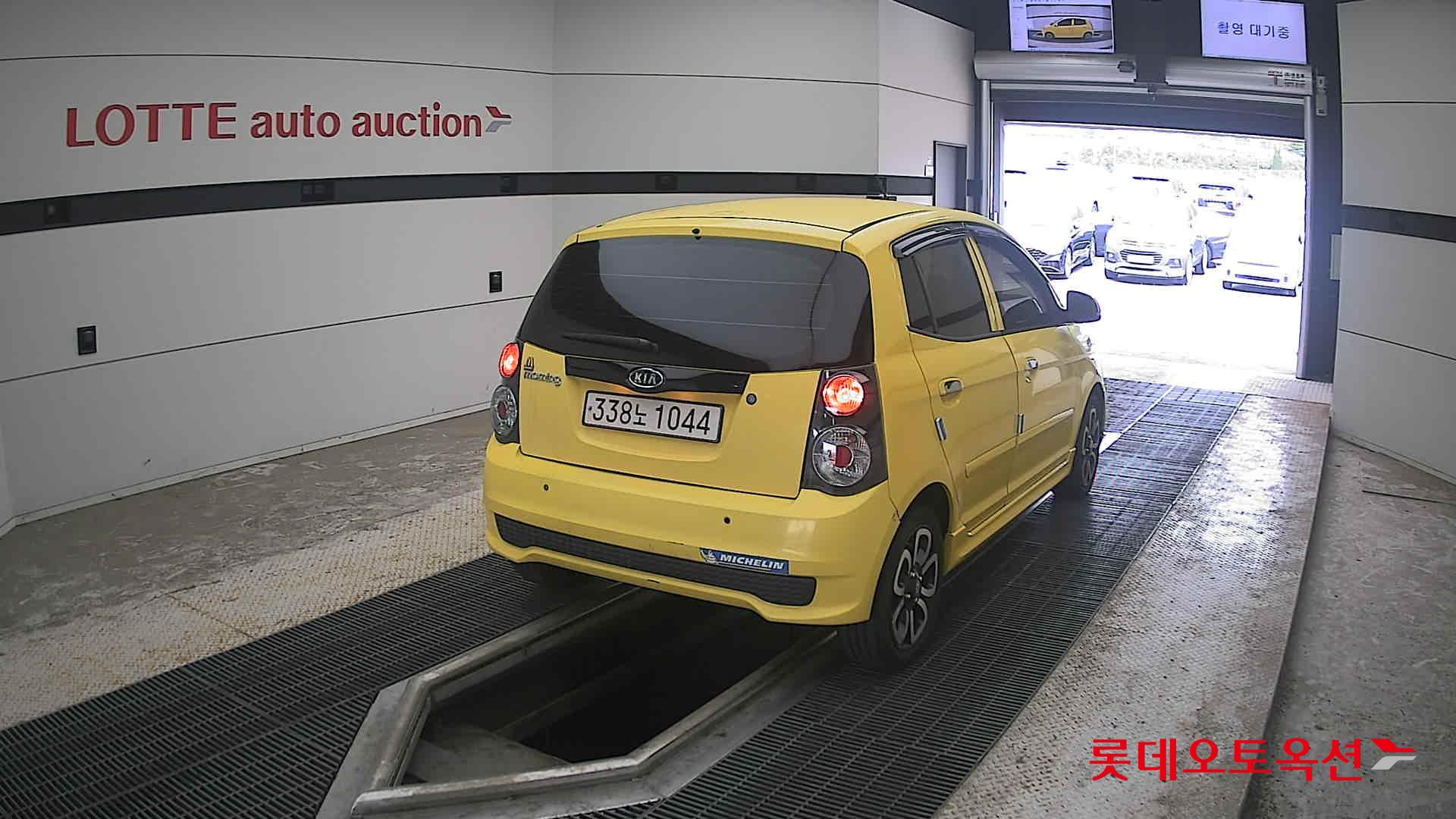 2011 - kia morning