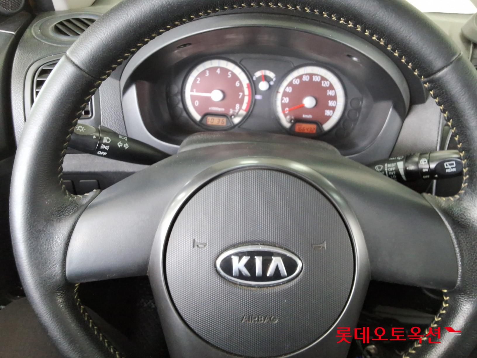 2011 - kia morning