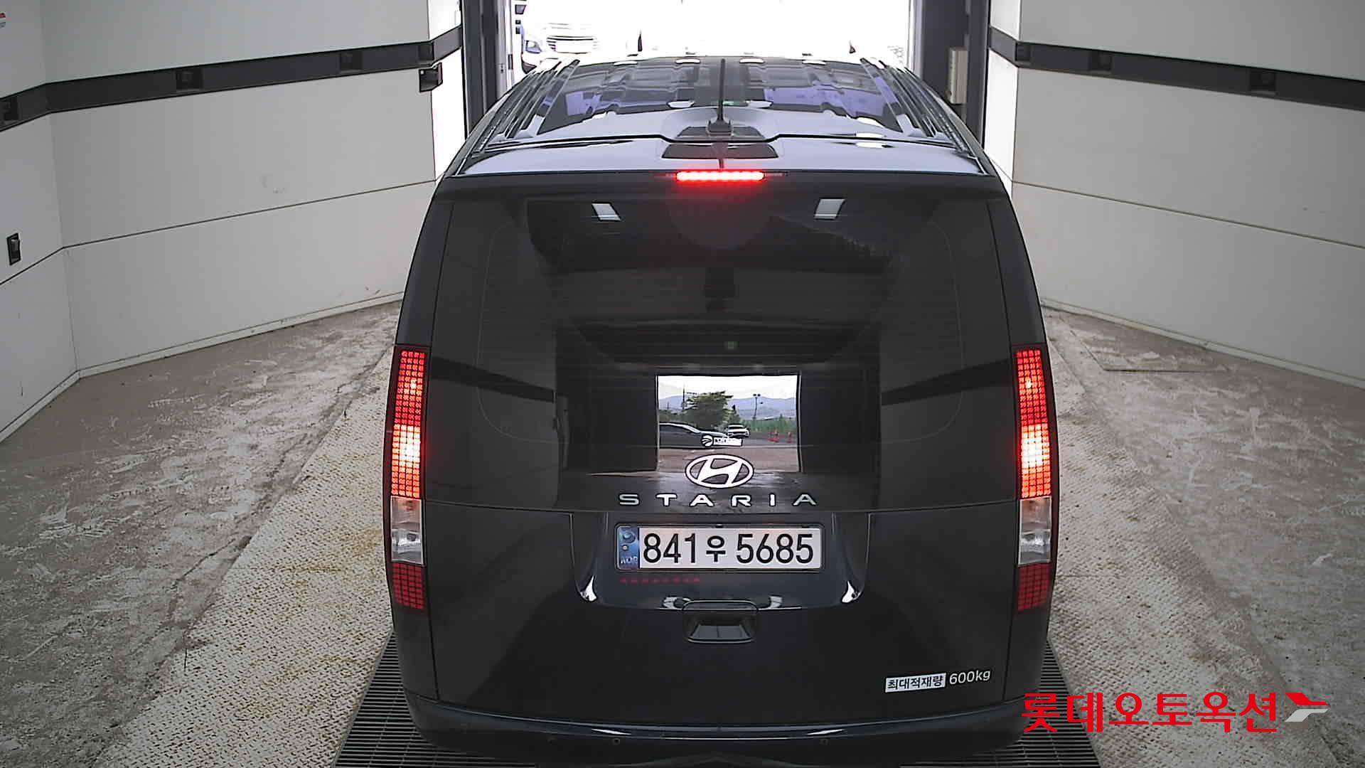 2025 - hyundai staria