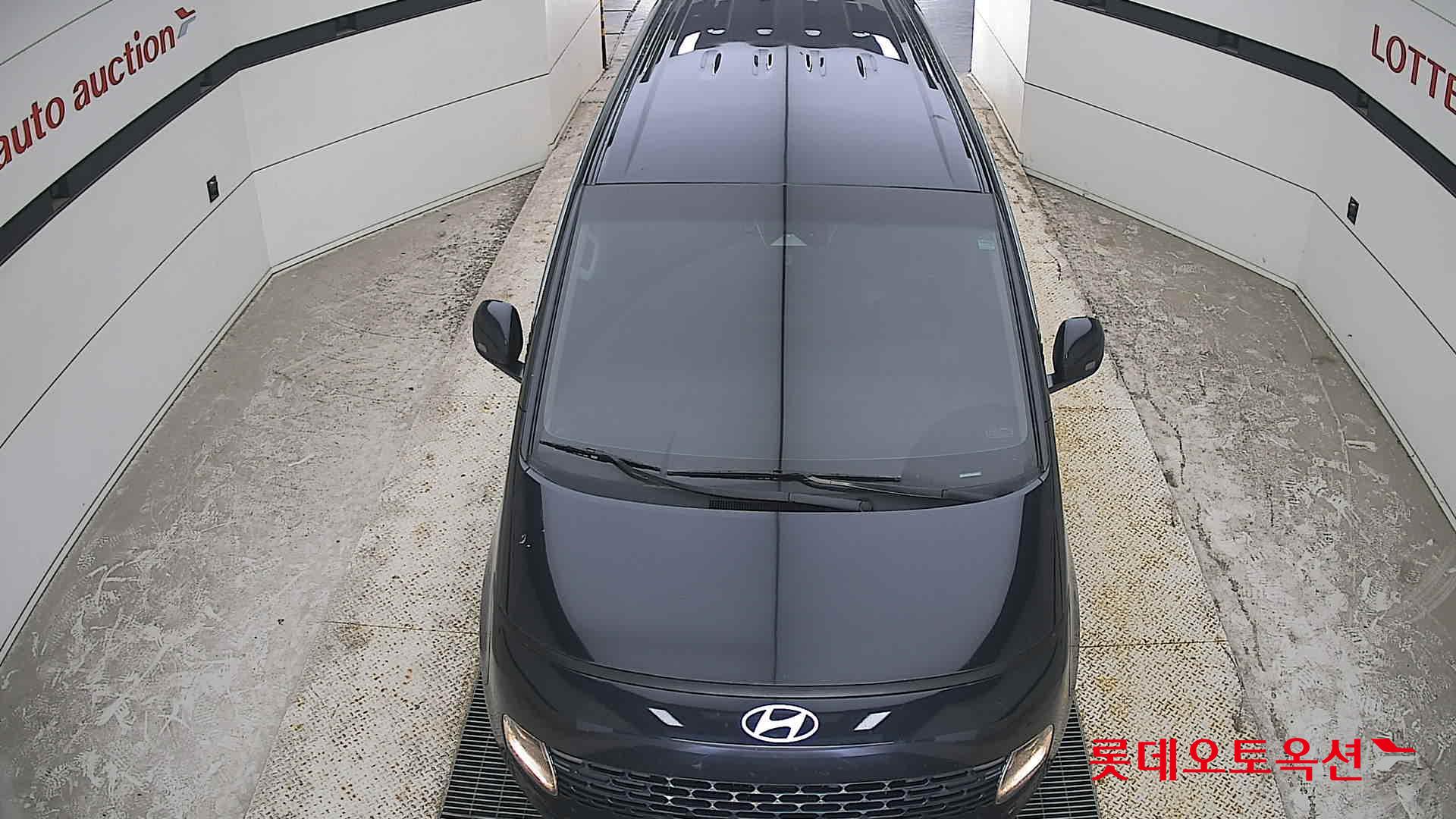 2025 - hyundai staria
