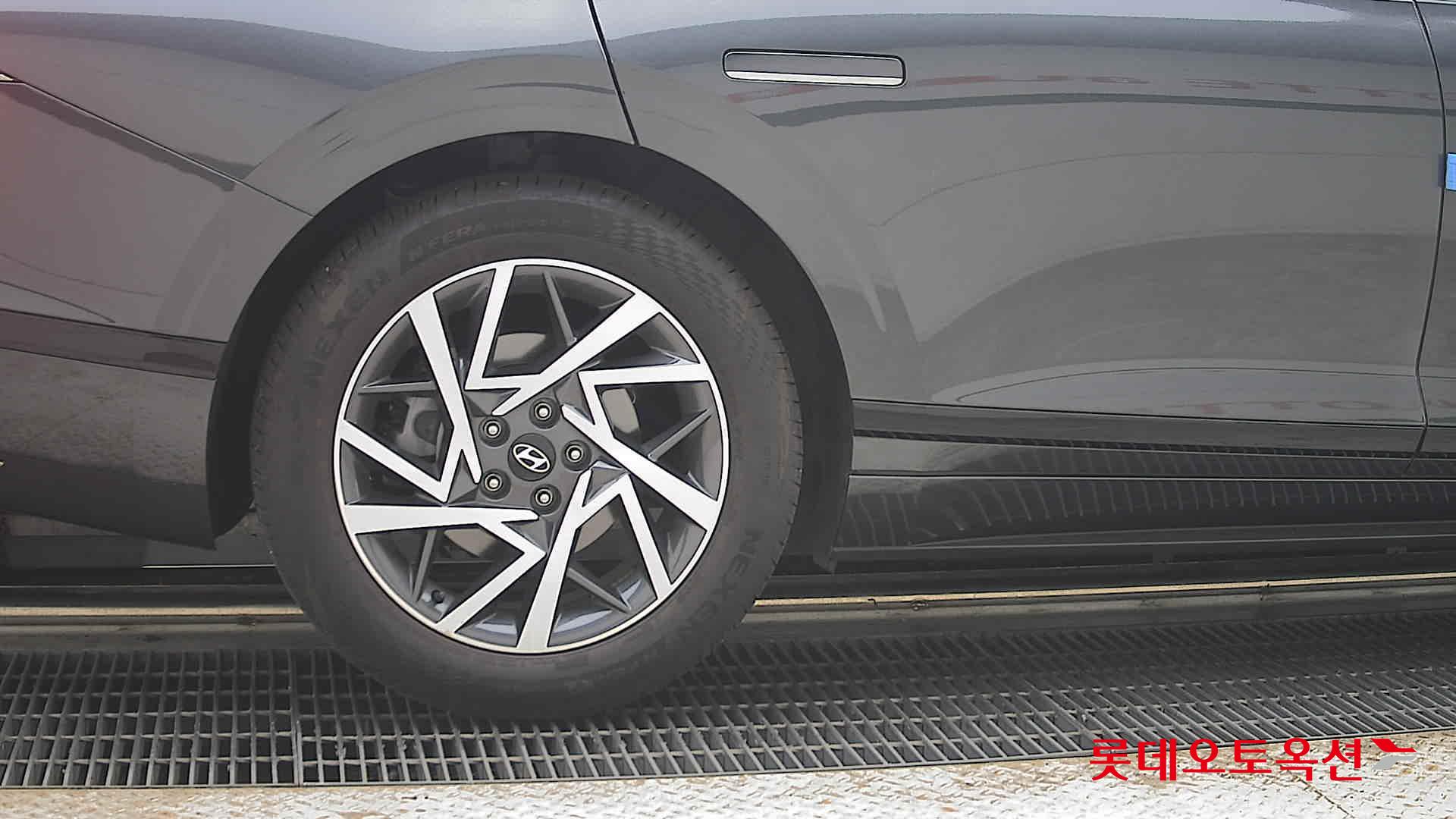 2023 - hyundai grandeur
