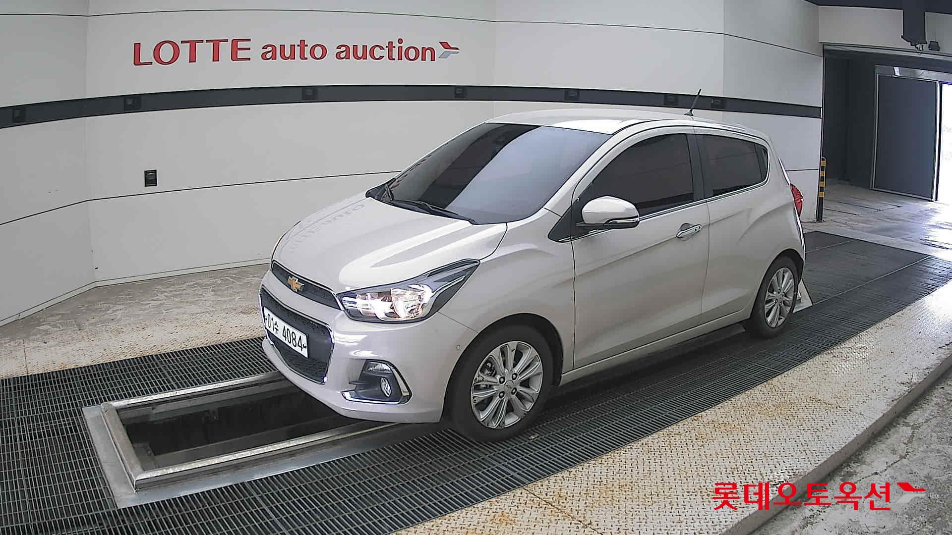 2017 - chevrolet spark