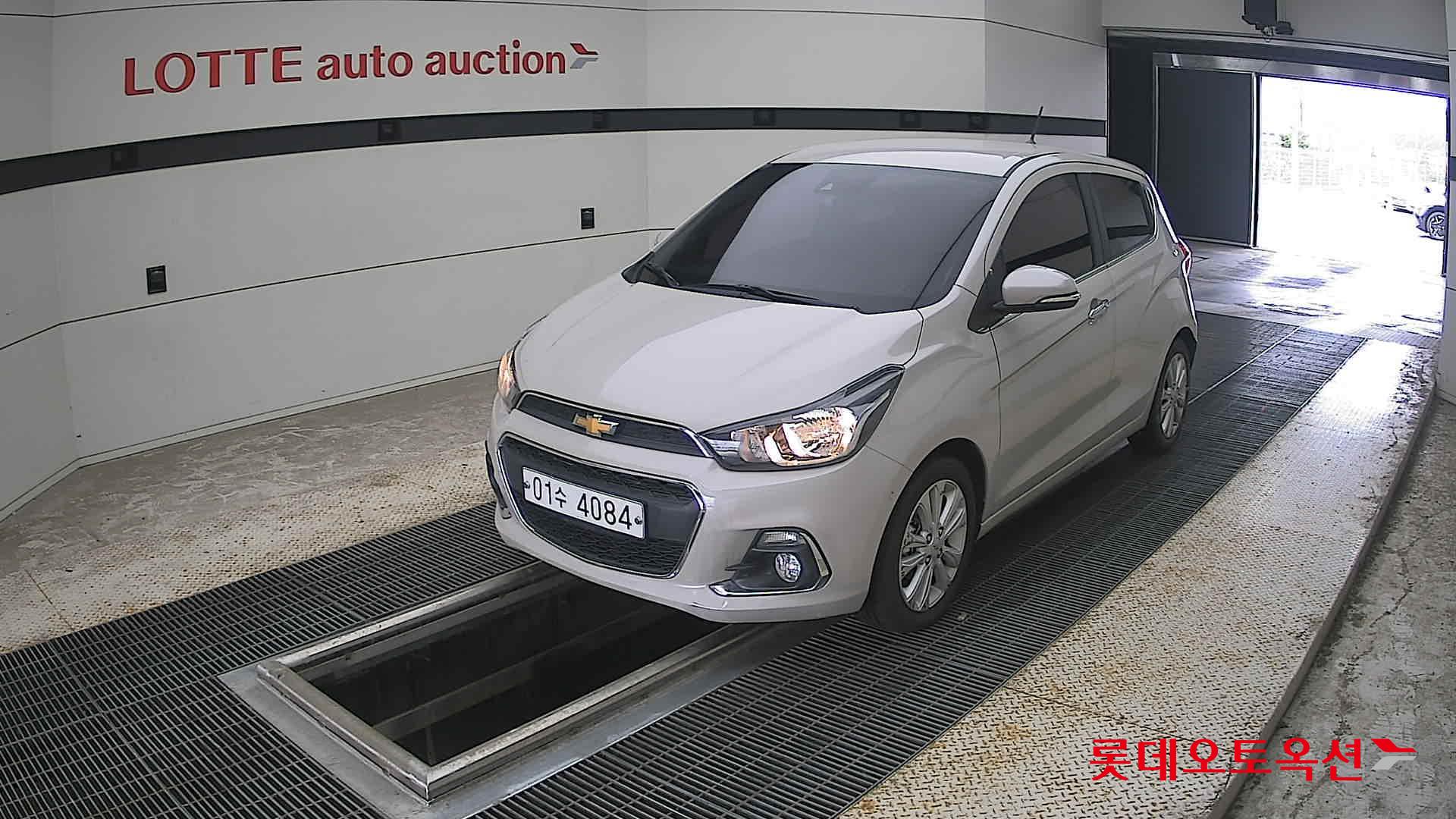 2017 - chevrolet spark