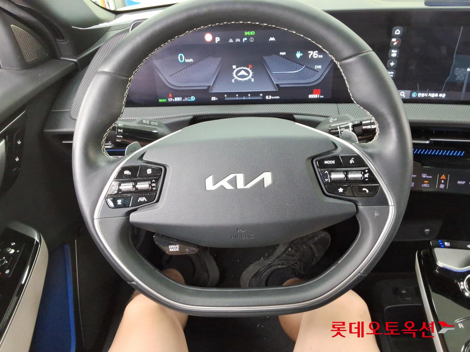2022 - kia ev6