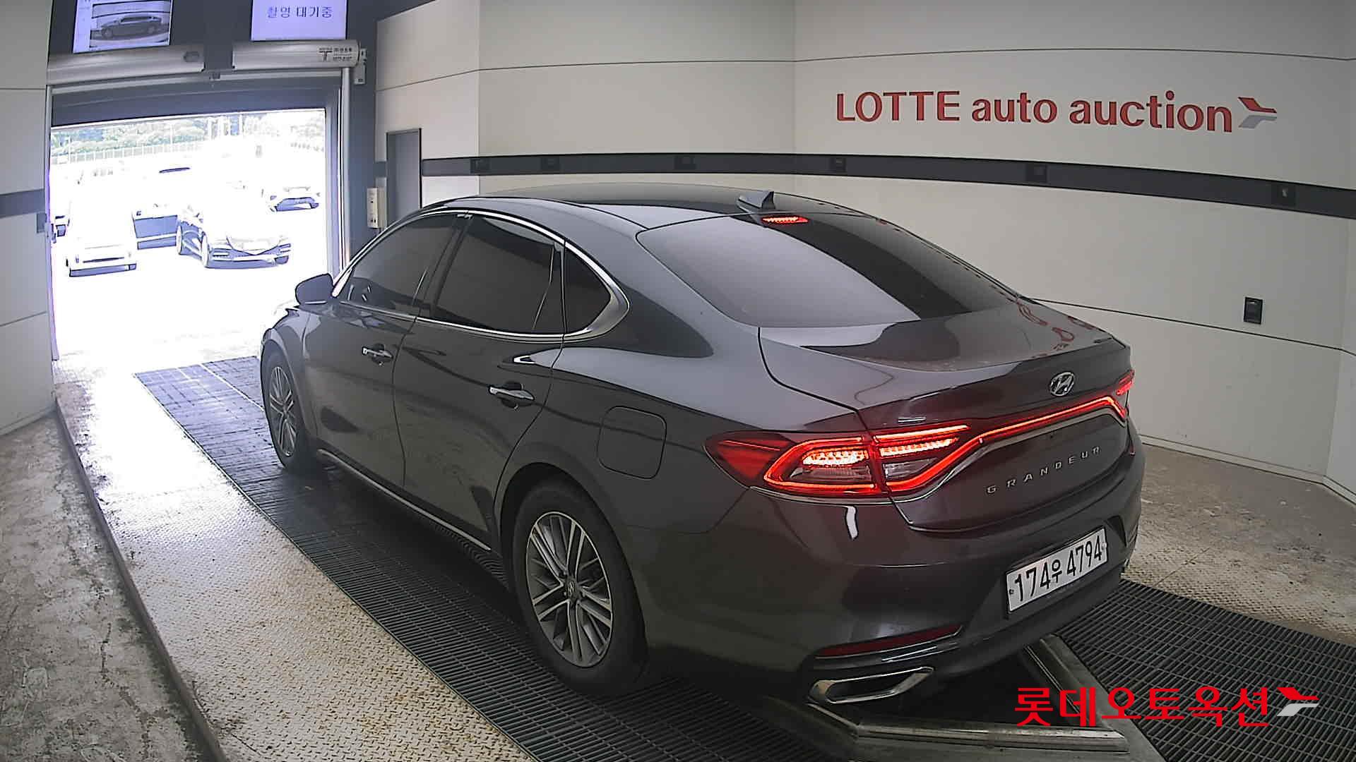 2019 - hyundai grandeur