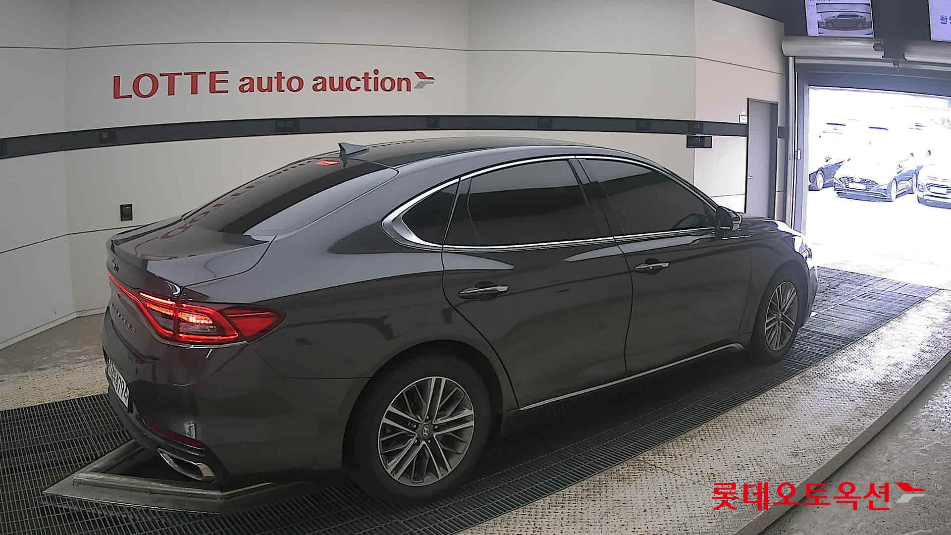 2019 - hyundai grandeur